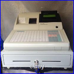 Sam4s ER-5200M Electronic Cash Register With a Box Of Till Rolls & New Wet Cover
